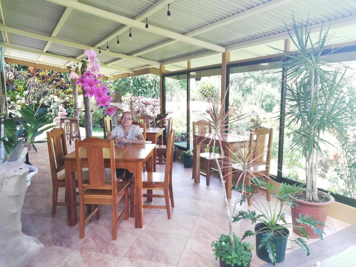 Marita'S Bed And Breakfast Nuevo Arenal Exterior foto